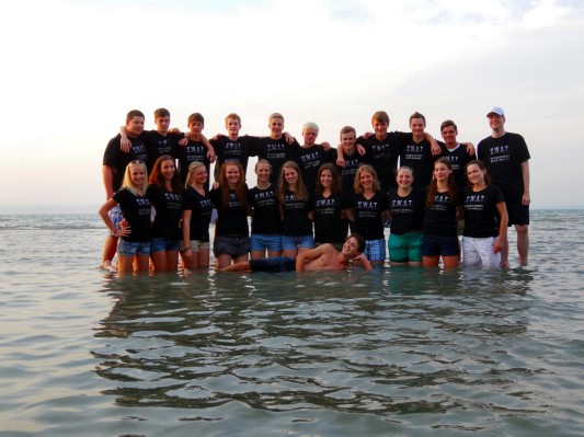 Tutorengruppenfoto im Plattensee ... (03.09.2012)