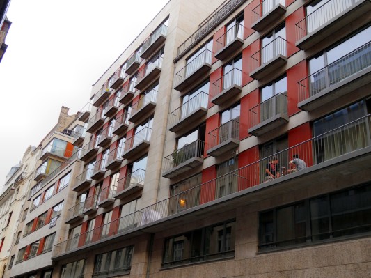 ... ins Budapester Broadway-Hotel. (04.09.2012)