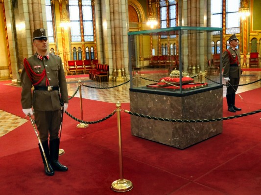 Streng bewacht ... (06.09.2012)