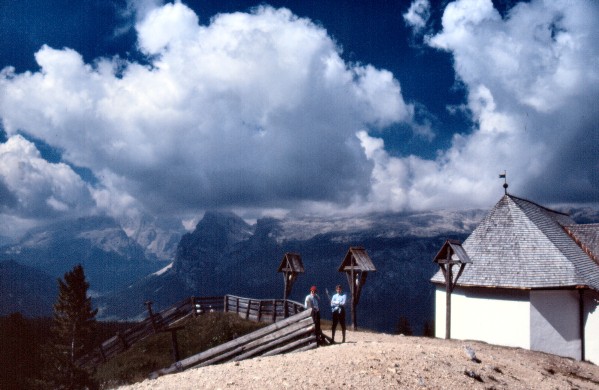 Am Kreuzkofel-Kapellchen (31.07.1988)