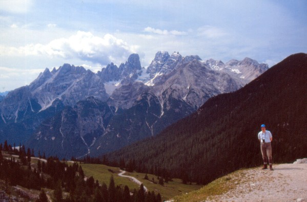 Blick von den Plätzwiesen auf die Cristallo-Gruppe (18.07.1992)