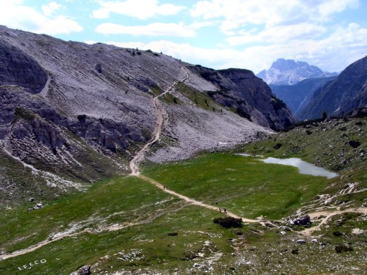 Mühsam und langwierig von der Drei-Zinnen-Hütte ... (06.07.2011)