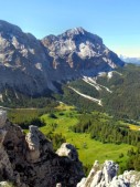 Blick von den Gipfelhängen des Paresberges zum Kreuzkofel (27.06.2011)
