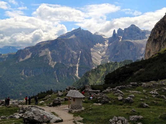 Blick vom Kapellchen auf Sella und Mittagstal (27.07.2014)