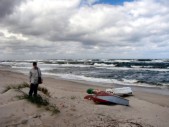 ... und nach Westen auf die stürmische Ostsee. (24.06.2008) 