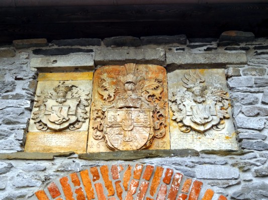 Deutschmeisterwappen auf der Eulenburg (20.04.2014)