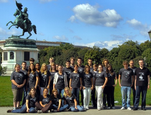 Gruppenfoto am Heldenplatz (06.09.2009)