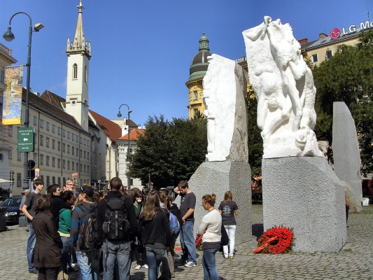 Albertinaplatz (06.09.2009)