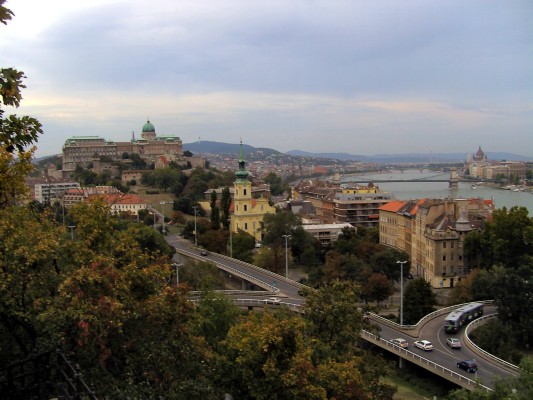 Burgpalast vom Gellért-Denkmal aus (11.09.2009)