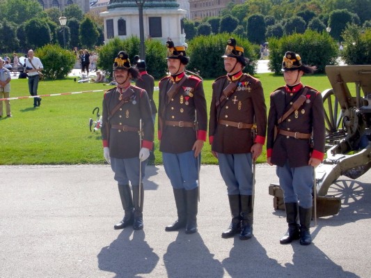 Heldenplatz: Reitende Artillerie-Division Nr. 2.