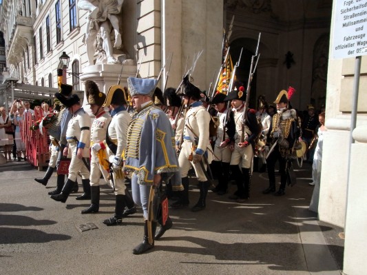 Kondukt im inneren Burghof.