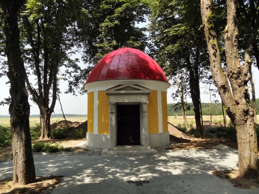 Ungarn: König-Karl-Gedächtniskapelle in Cirák (01.07.2012)